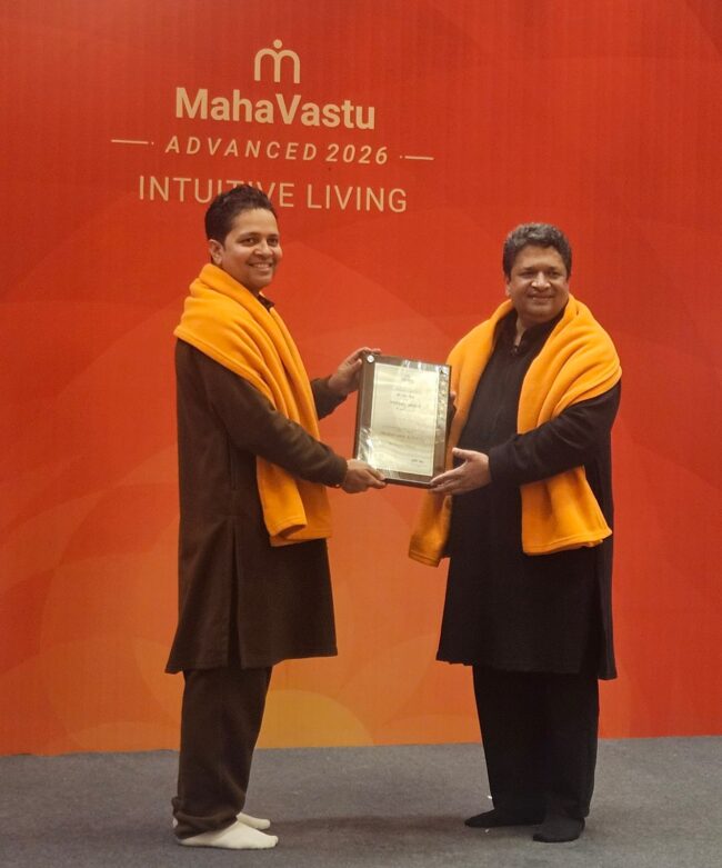 Acharya Navien Mishrra